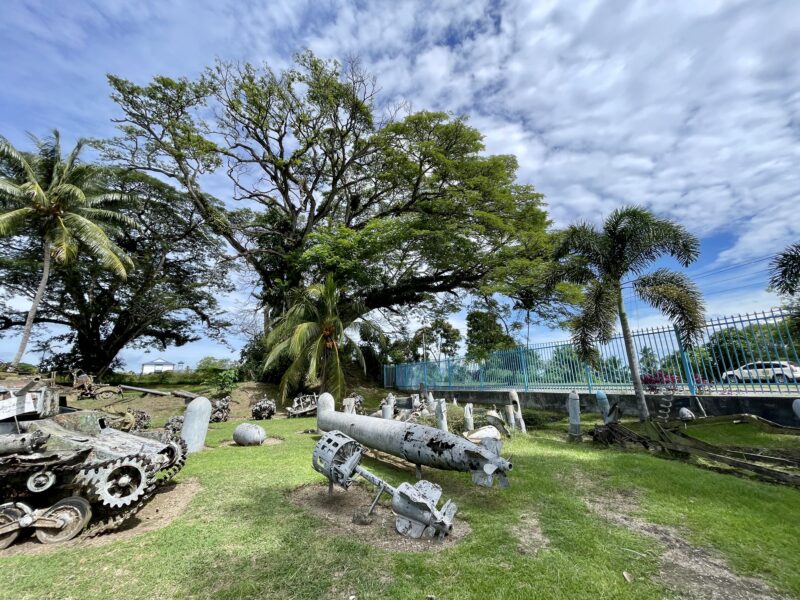ココポ戦争博物館の庭
